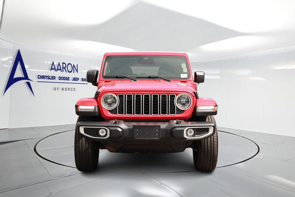 Used 2025 Jeep Wrangler Unlimited Sahara image 4
