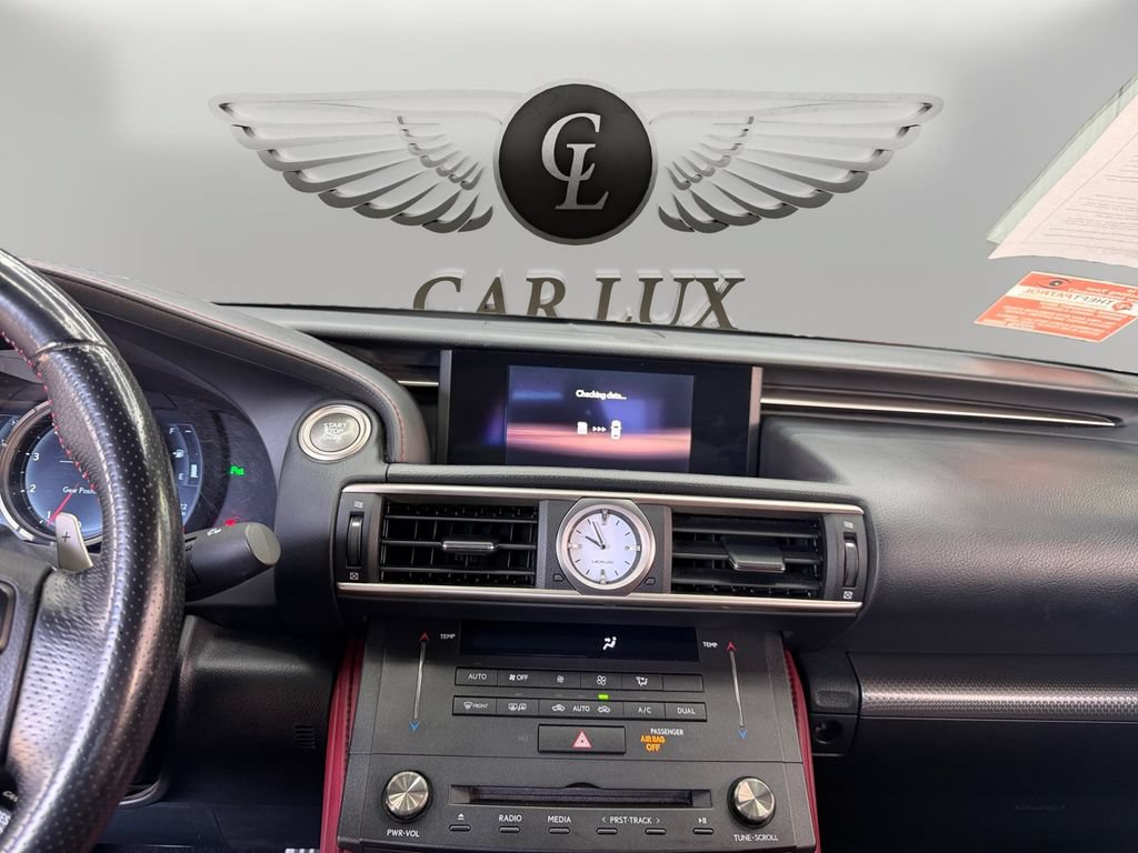 Used 2016 Lexus RC 200t RWD image 23