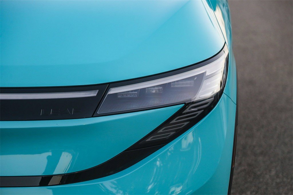 New 2026 Nissan Leaf Platinum+ image 4