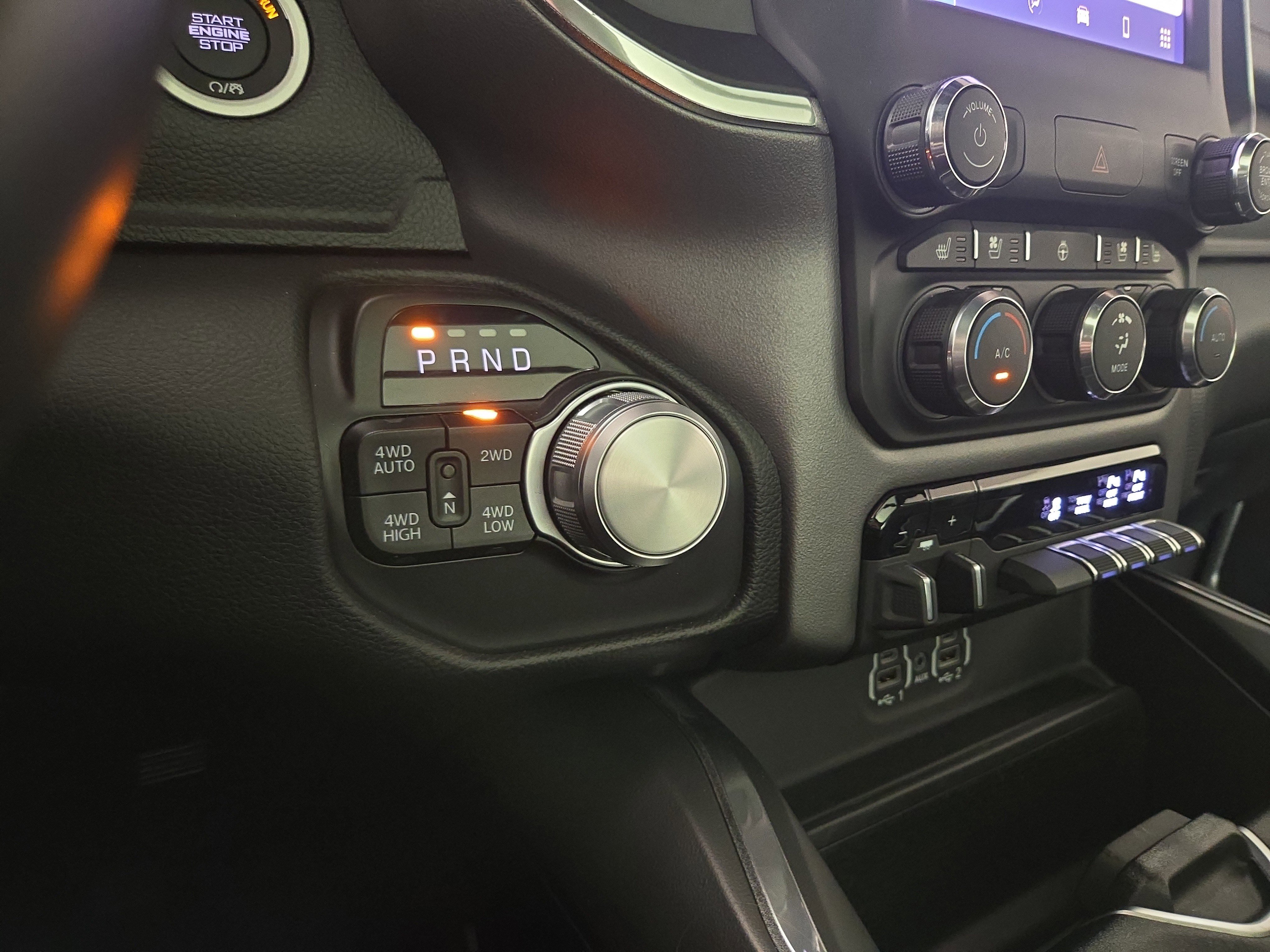 Used 2022 RAM 1500 Laramie w/ Sport Appearance Package image 24