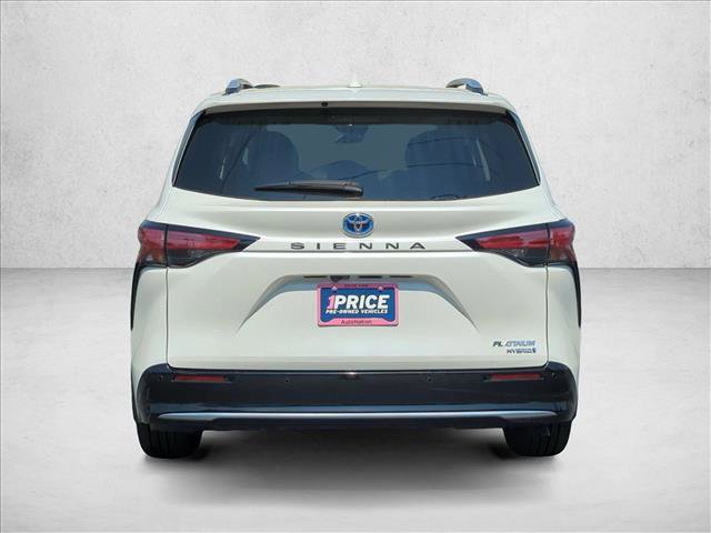 Used 2021 Toyota Sienna Platinum image 7