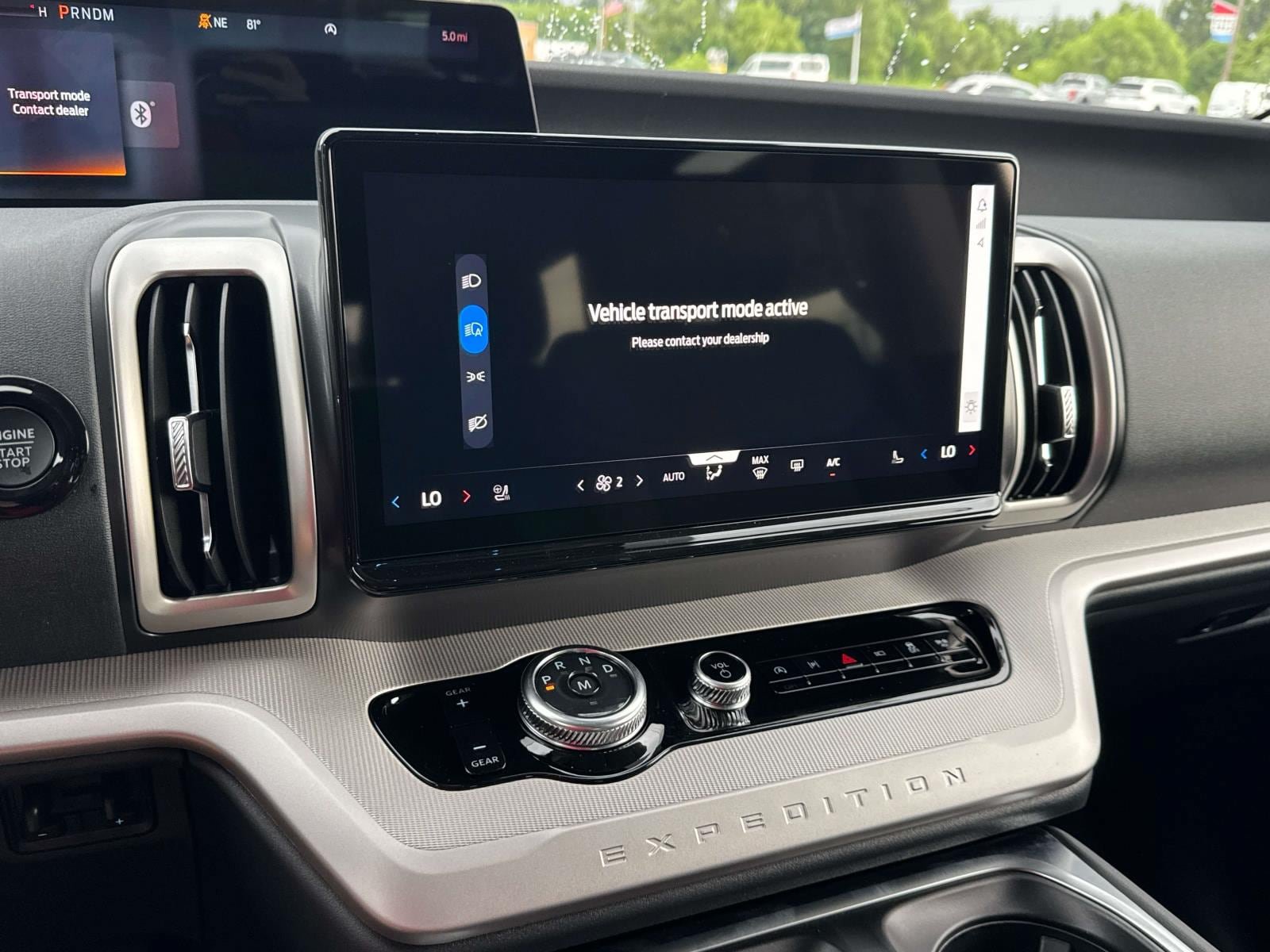 New 2026 Ford Expedition Active RWD image 11