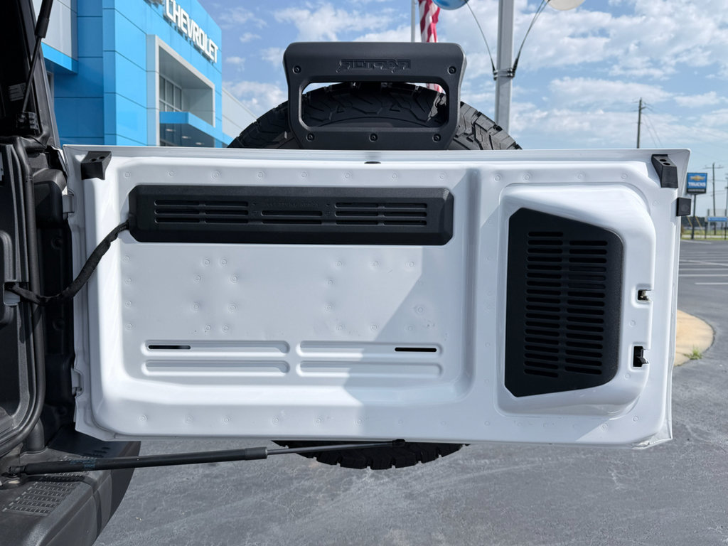 Used 2025 Ford Bronco Raptor AWD/4WD image 10