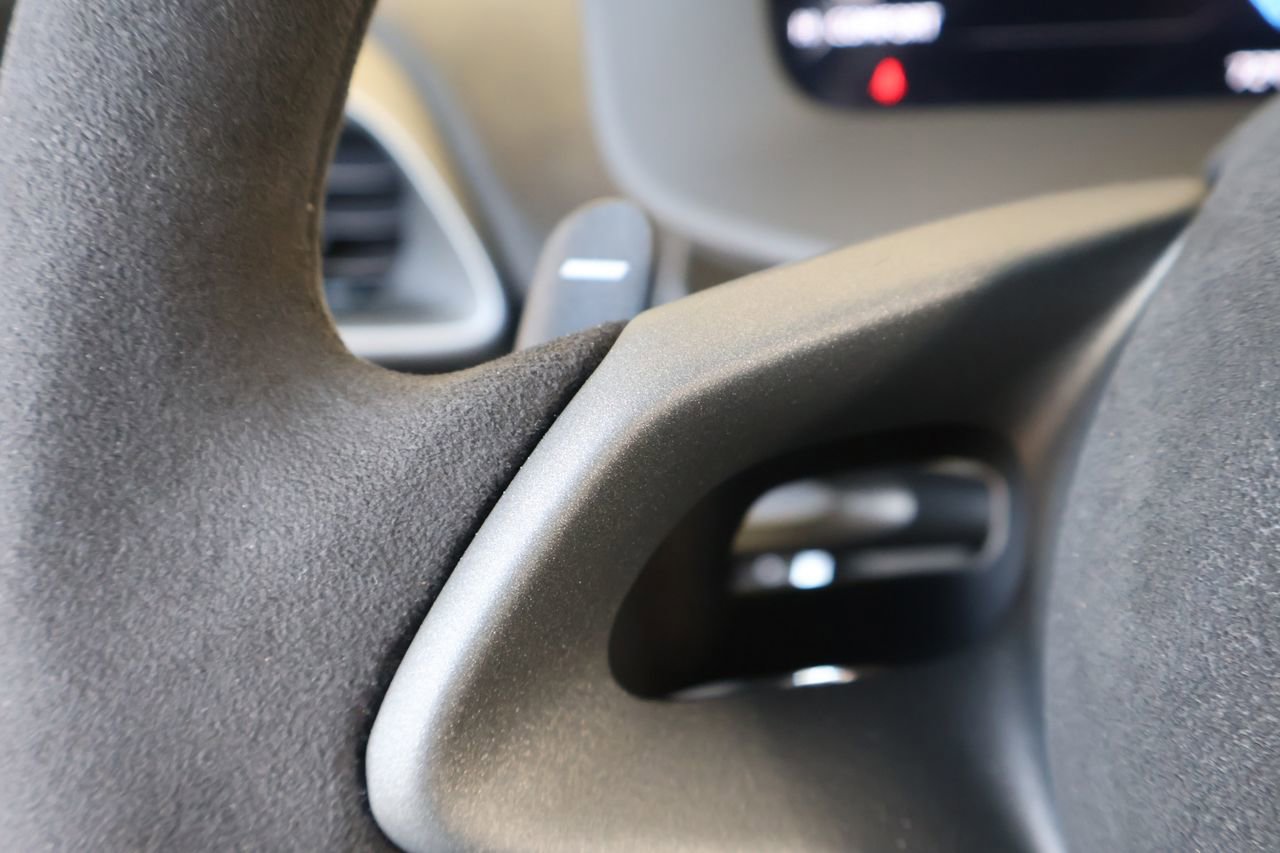 New 2026 McLaren Artura image 21