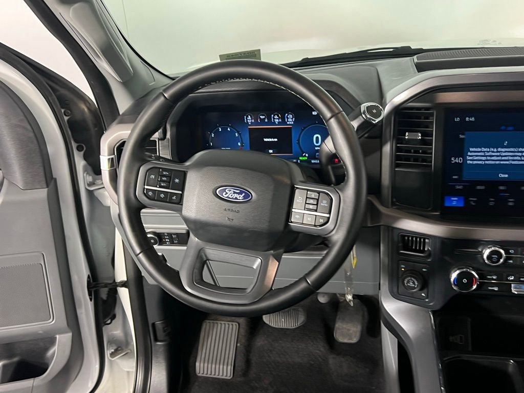 Used 2025 Ford F150 XLT w/ Equipment Group 301A Standard image 17