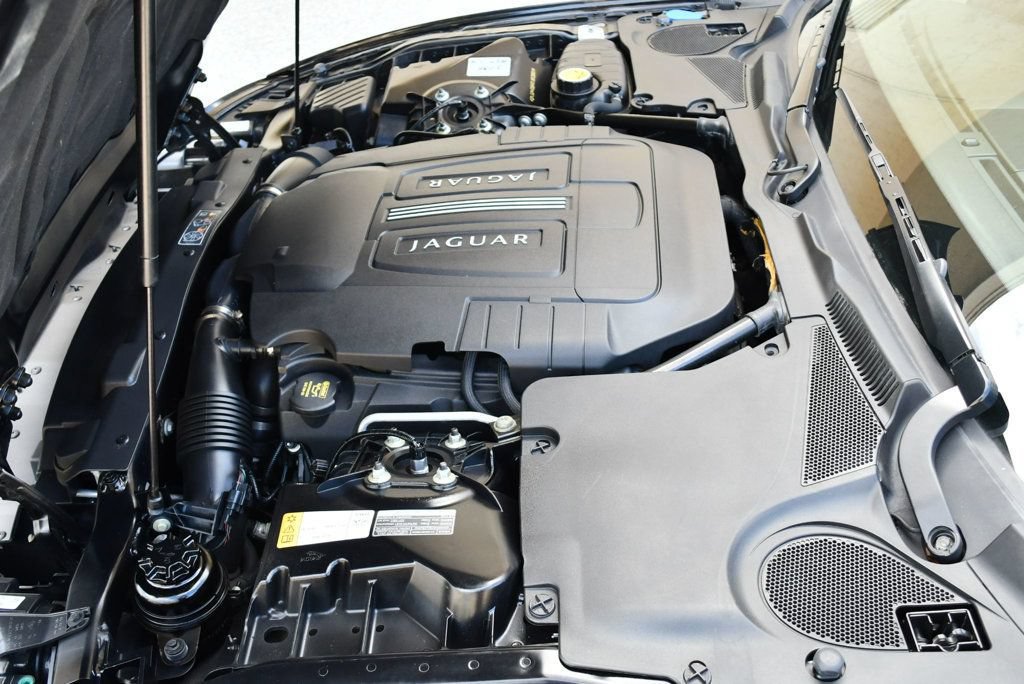 Used 2014 Jaguar XK Convertible RWD image 81