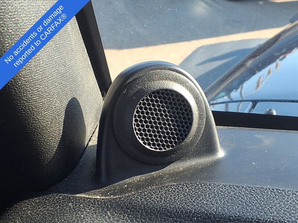 Used 2013 Jeep Wrangler Unlimited Rubicon w/ Dual Top Group image 21