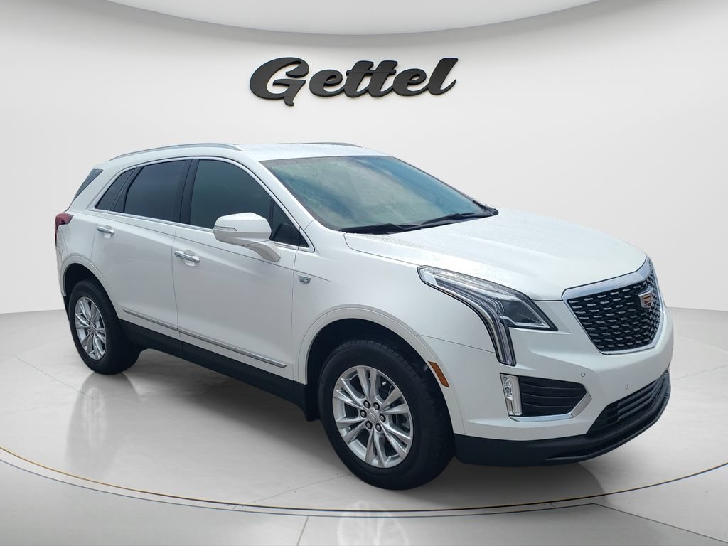 Used 2024 Cadillac XT5 Luxury FWD image 3