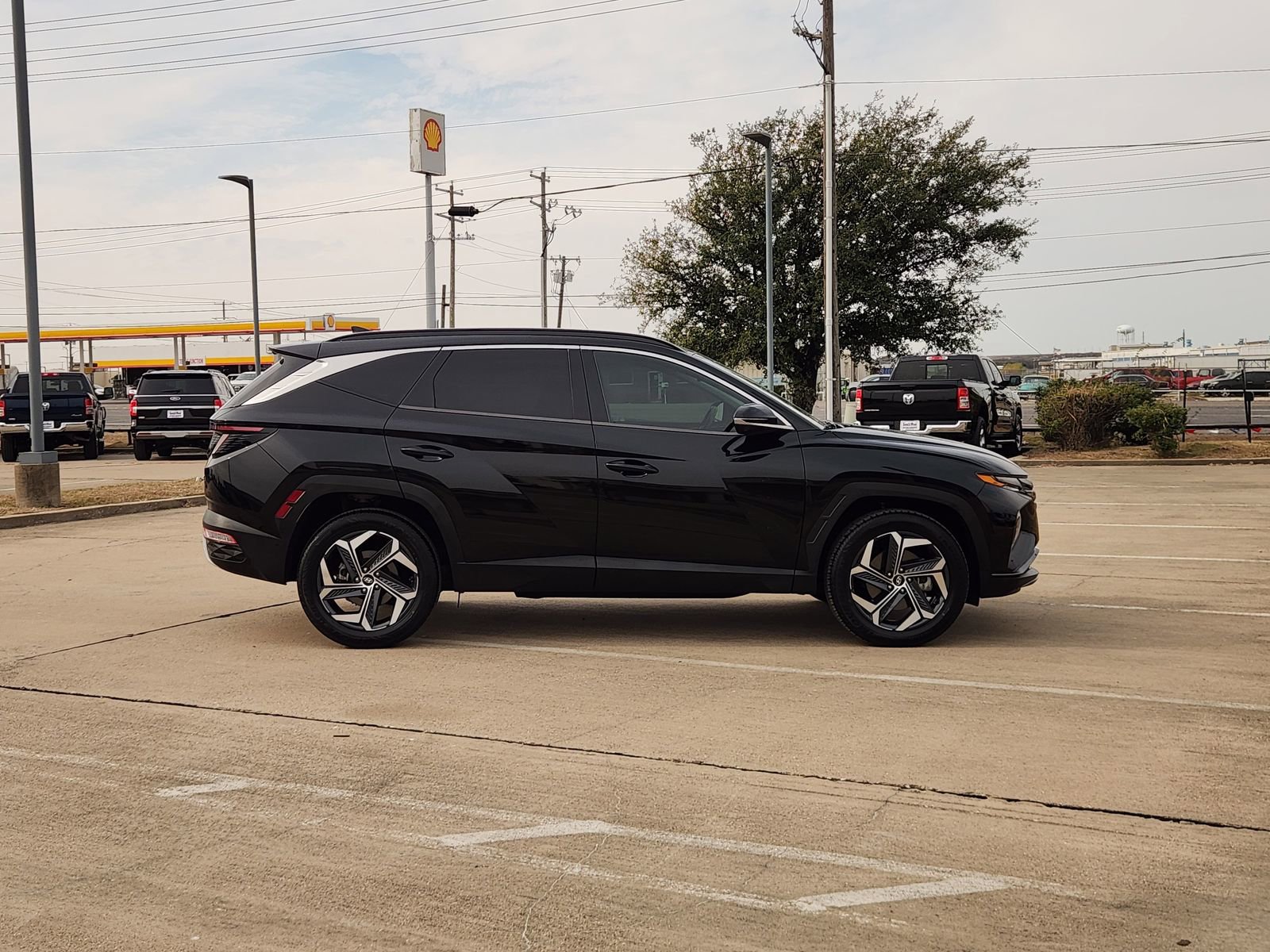 Used 2022 Hyundai Tucson Limited image 7