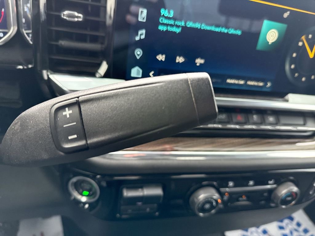 Used 2024 Chevrolet Silverado 2500 LT image 20