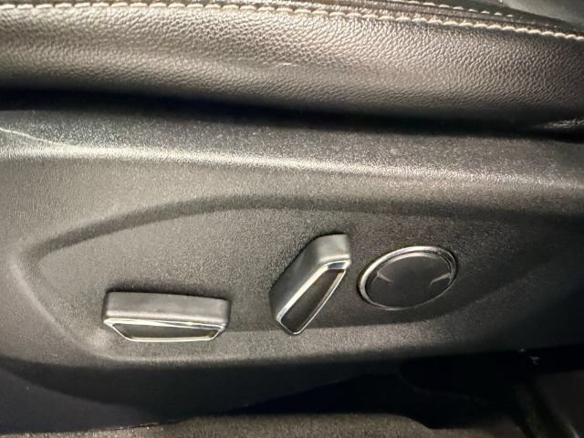 Used 2017 Ford Explorer Limited AWD/4WD image 36