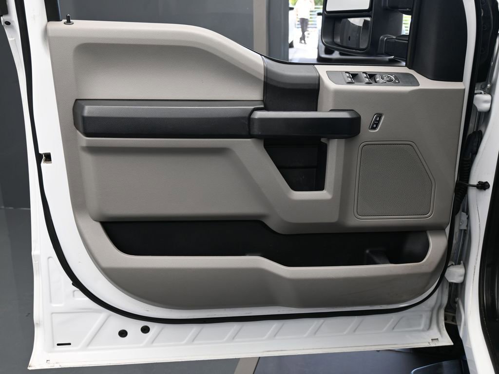 Used 2020 Ford F250 XL w/ STX Appearance Package image 24