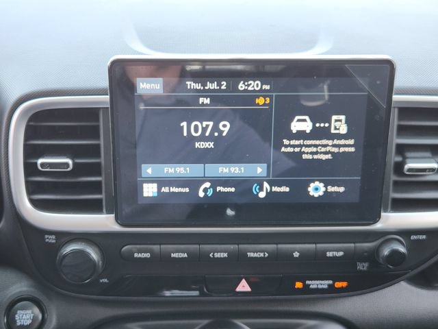 Certified 2025 Hyundai Venue SEL FWD image 11