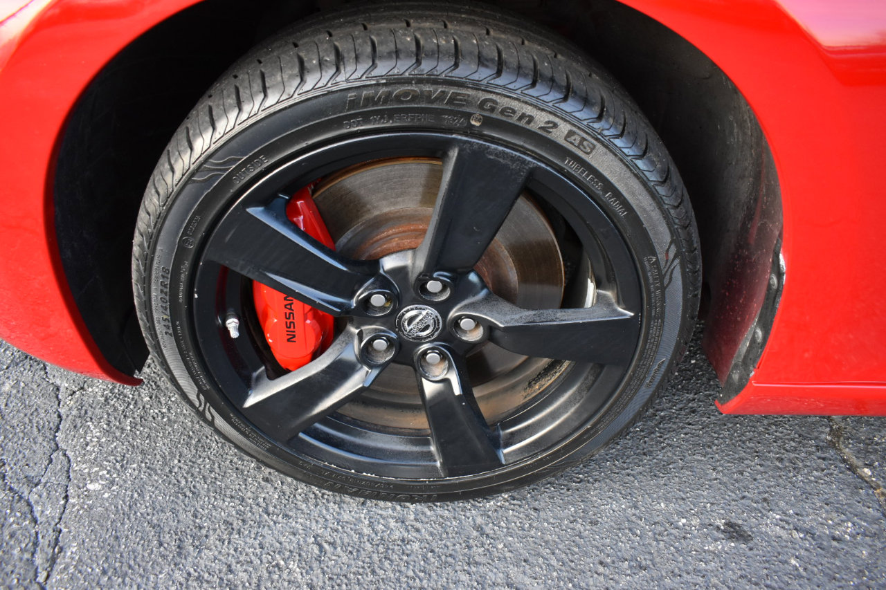Used 2015 Nissan 370Z Coupe image 10