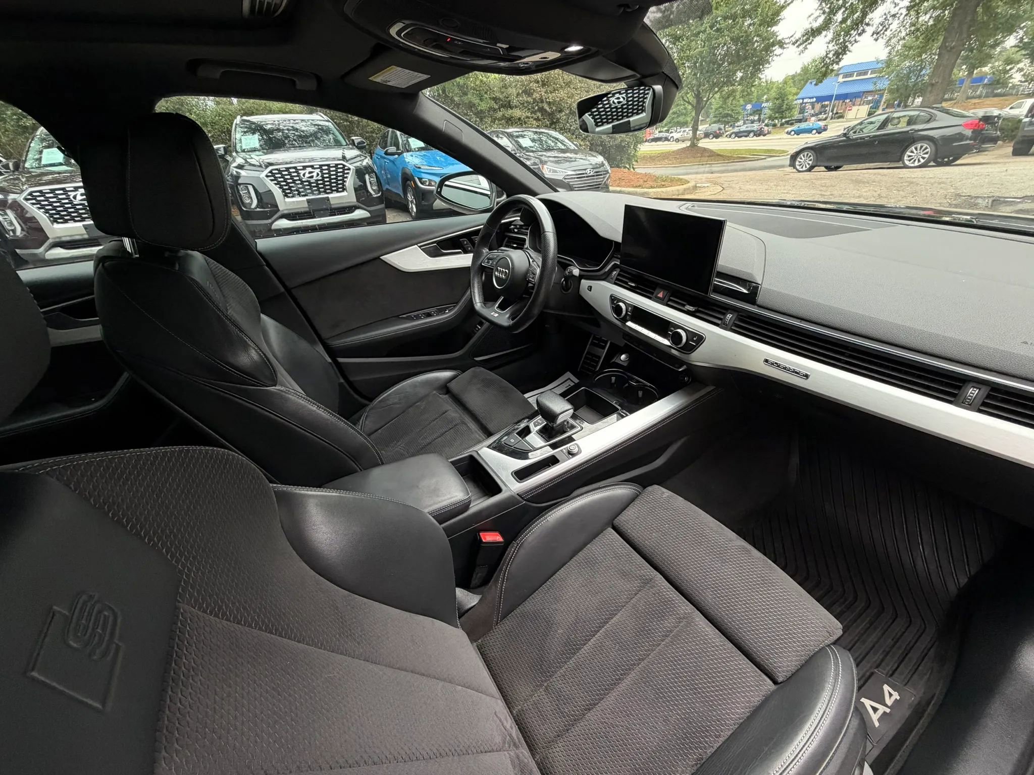 Used 2020 Audi A4 2.0T Premium Plus w/ Premium Plus Package AWD/4WD image 11