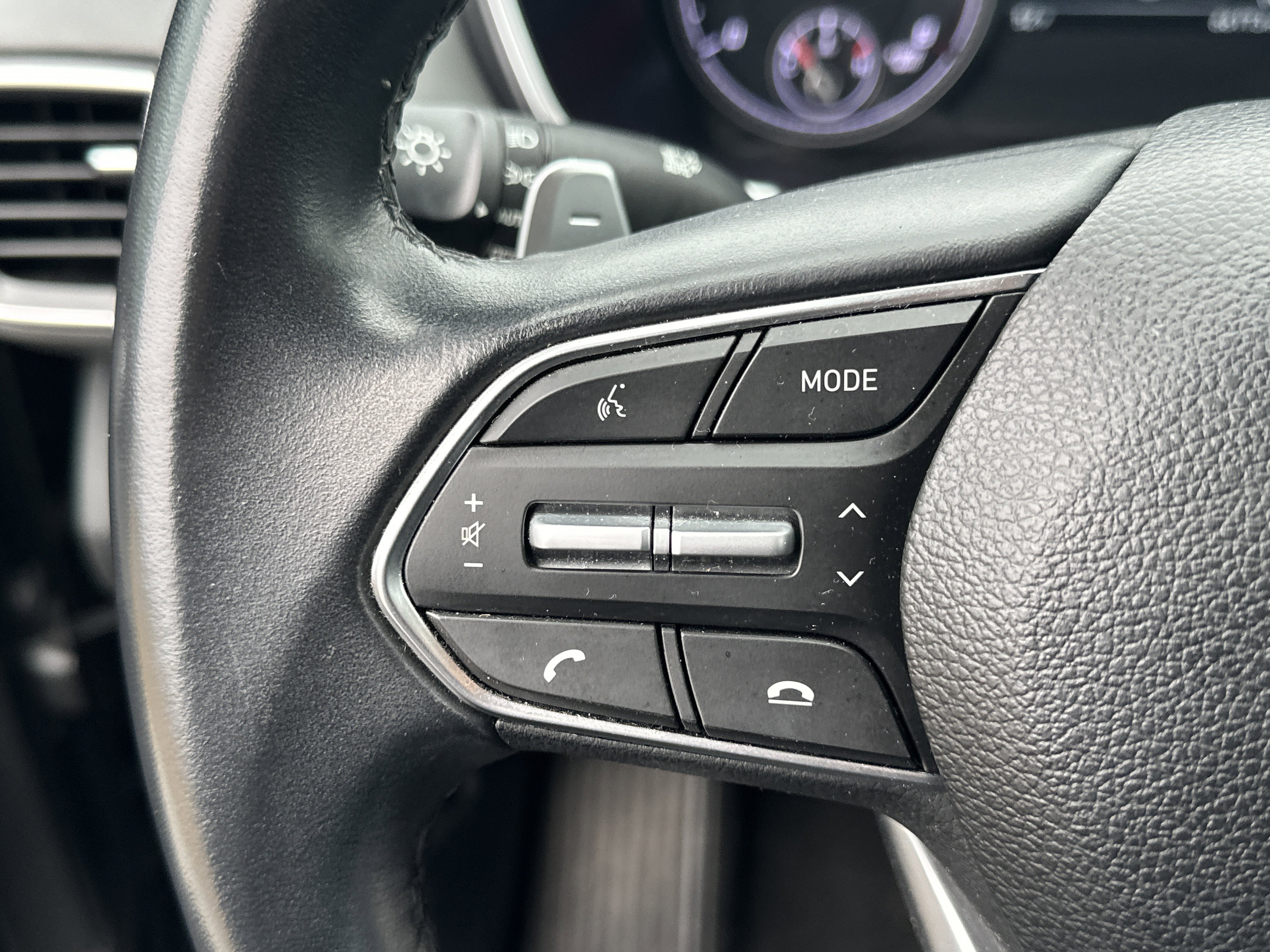 Used 2023 Hyundai Santa Fe SEL image 25