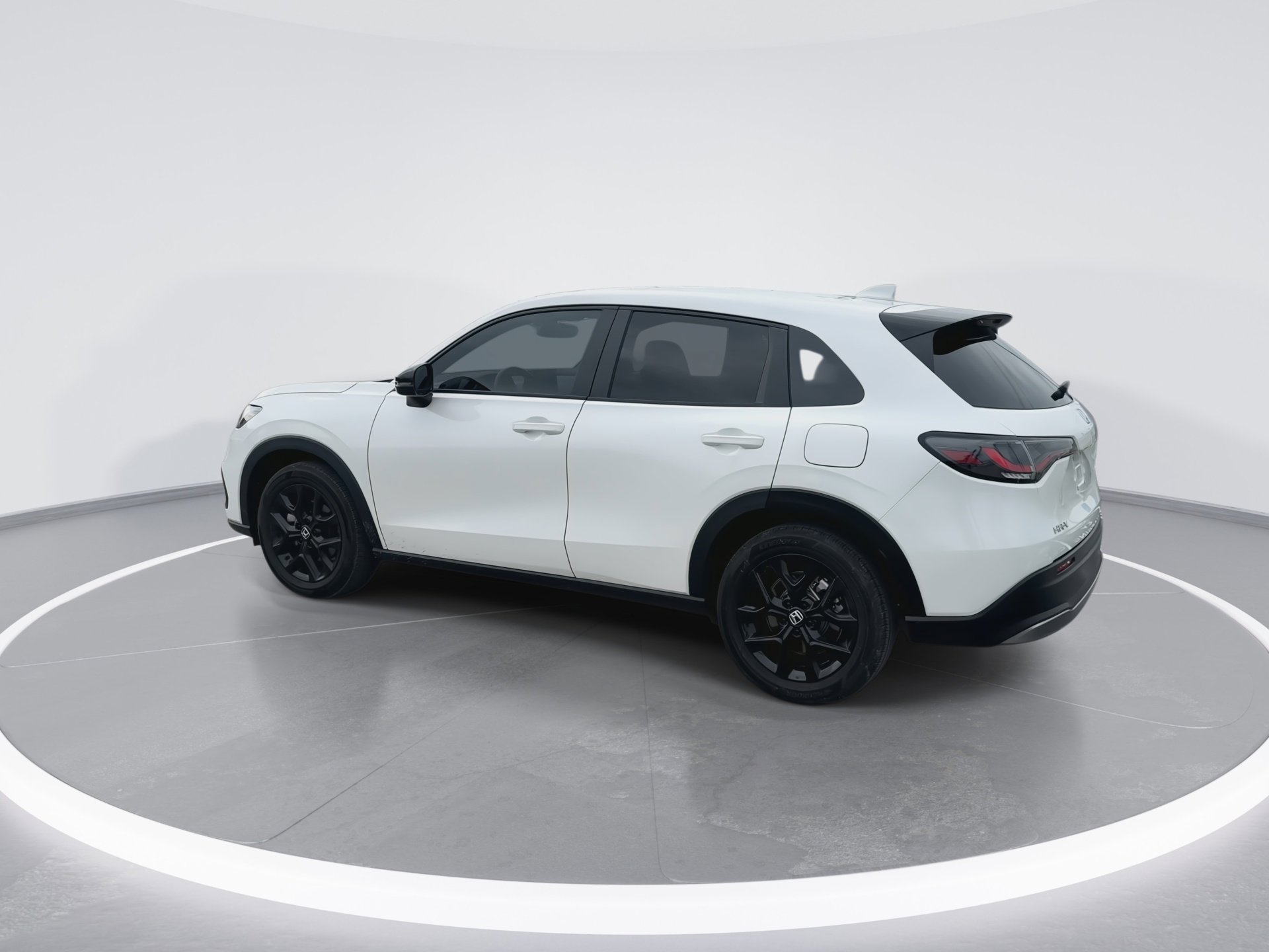 Used 2024 Honda HR-V Sport image 6