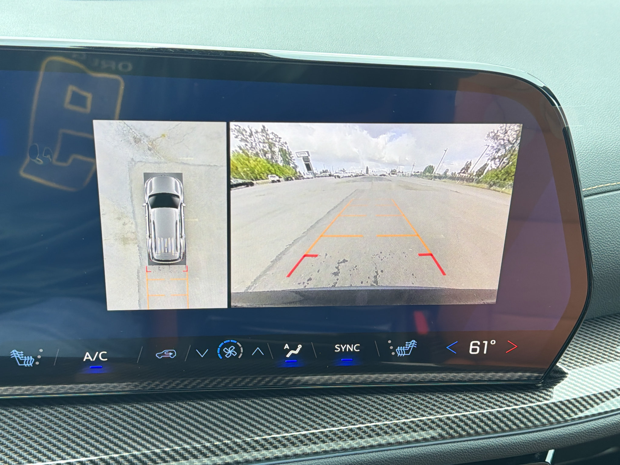 New 2027 Chevrolet Traverse Z71 w/ Enhanced Driving Package AWD/4WD image 18