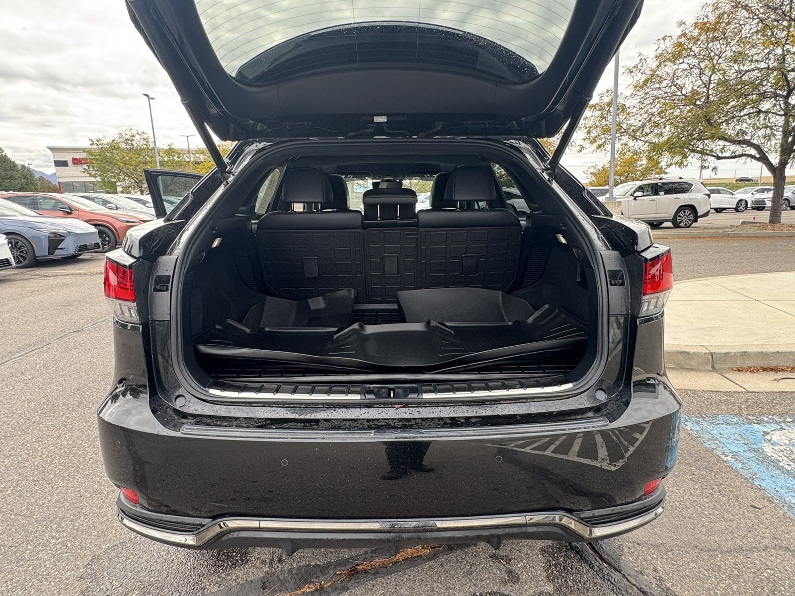 Used 2020 Lexus RX 450h F Sport w/ Accessory Package AWD/4WD image 19