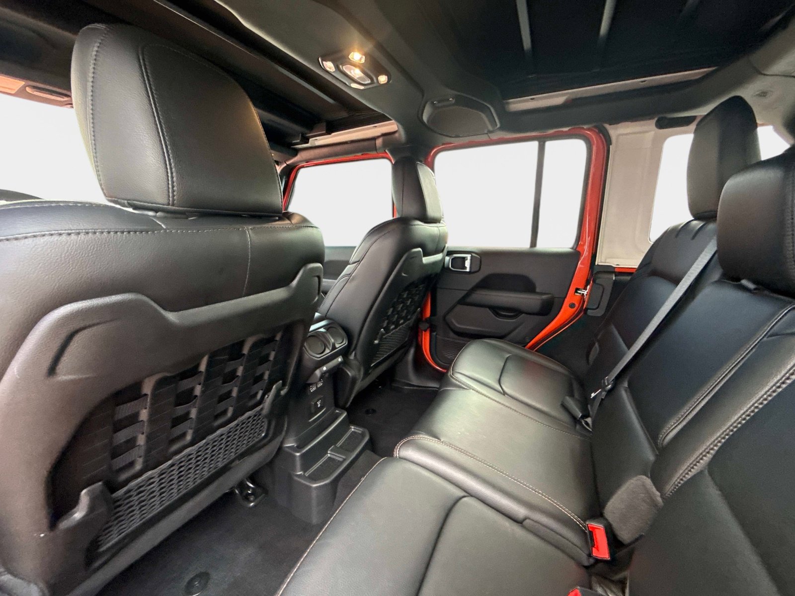 Certified 2023 Jeep Wrangler Unlimited Rubicon 392 w/ Trailer Tow Package image 17