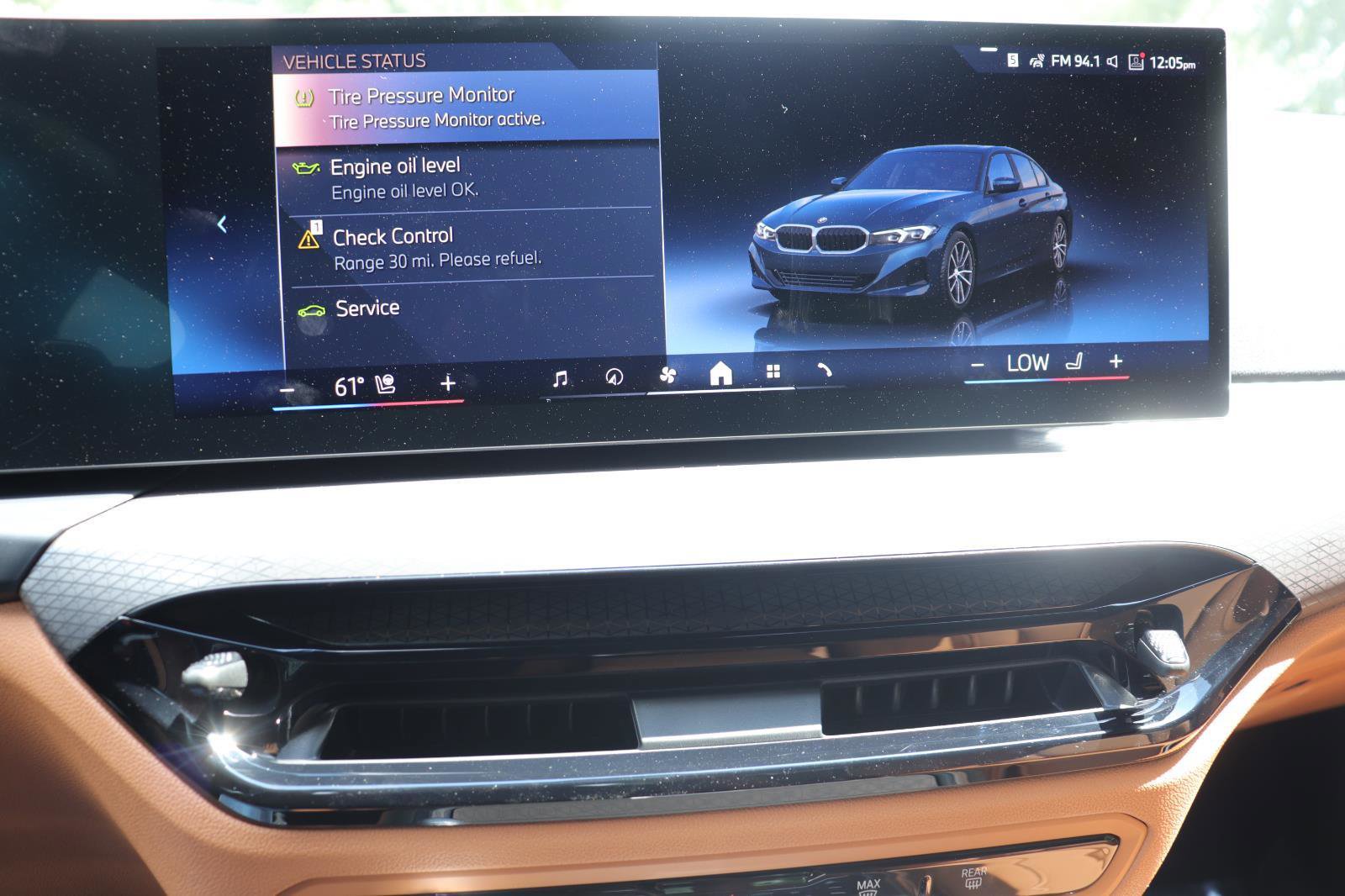 New 2025 BMW 330i Sedan w/ Convenience Package image 33