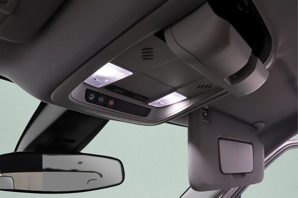 Used 2025 Chevrolet Blazer LT image 15