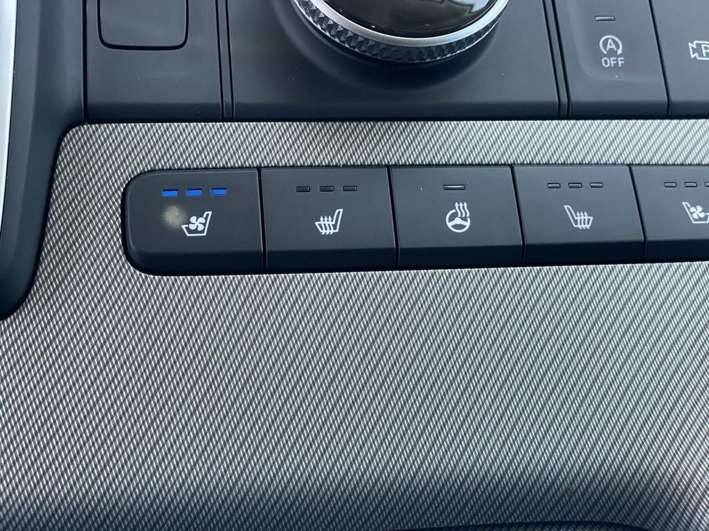 Used 2025 Hyundai Palisade SEL AWD/4WD image 18
