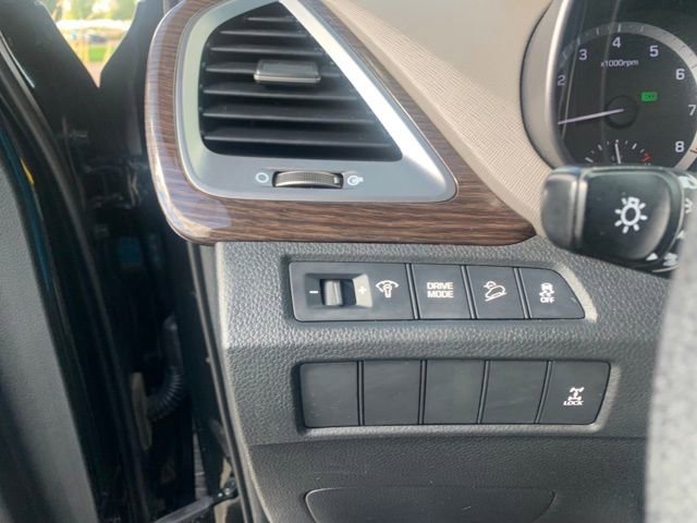 Used 2017 Hyundai Santa Fe Sport image 25