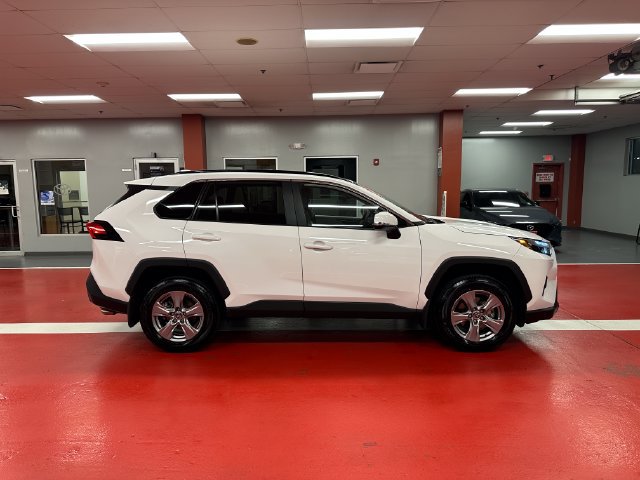 Certified 2025 Toyota RAV4 XLE w/ Convenience Package AWD/4WD image 3