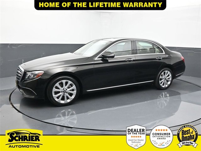 Used 2018 Mercedes-Benz E 300 4MATIC image 3