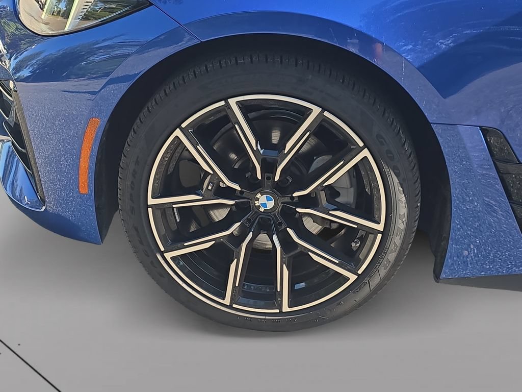 Used 2025 BMW 430i xDrive w/ M Sport Package AWD/4WD image 12