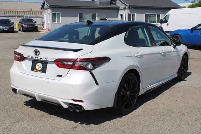 Used 2024 Toyota Camry XSE w/ Navigation Package image 4