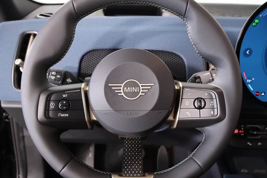 New 2026 MINI Cooper Countryman S w/ Comfort Package Max AWD/4WD image 4