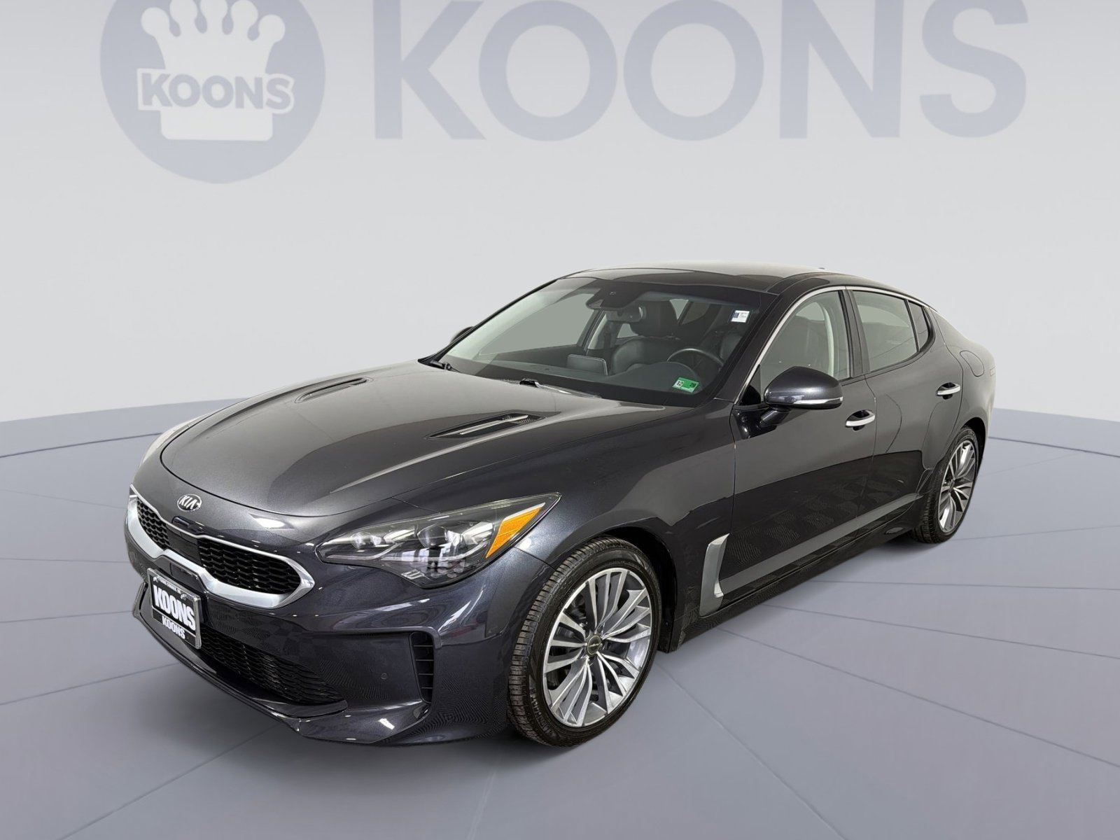 Used 2019 Kia Stinger Premium image 1
