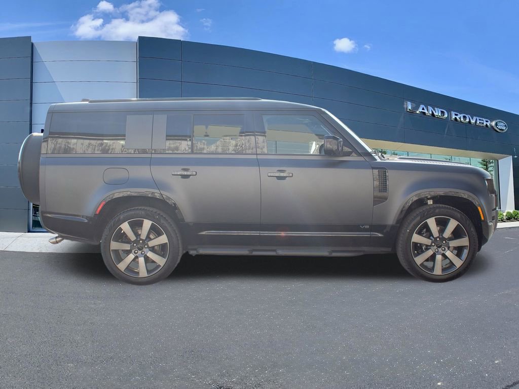 New 2026 Land Rover Defender 130 V8 image 8