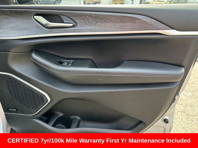 Used 2021 Jeep Grand Cherokee L Limited AWD/4WD image 9