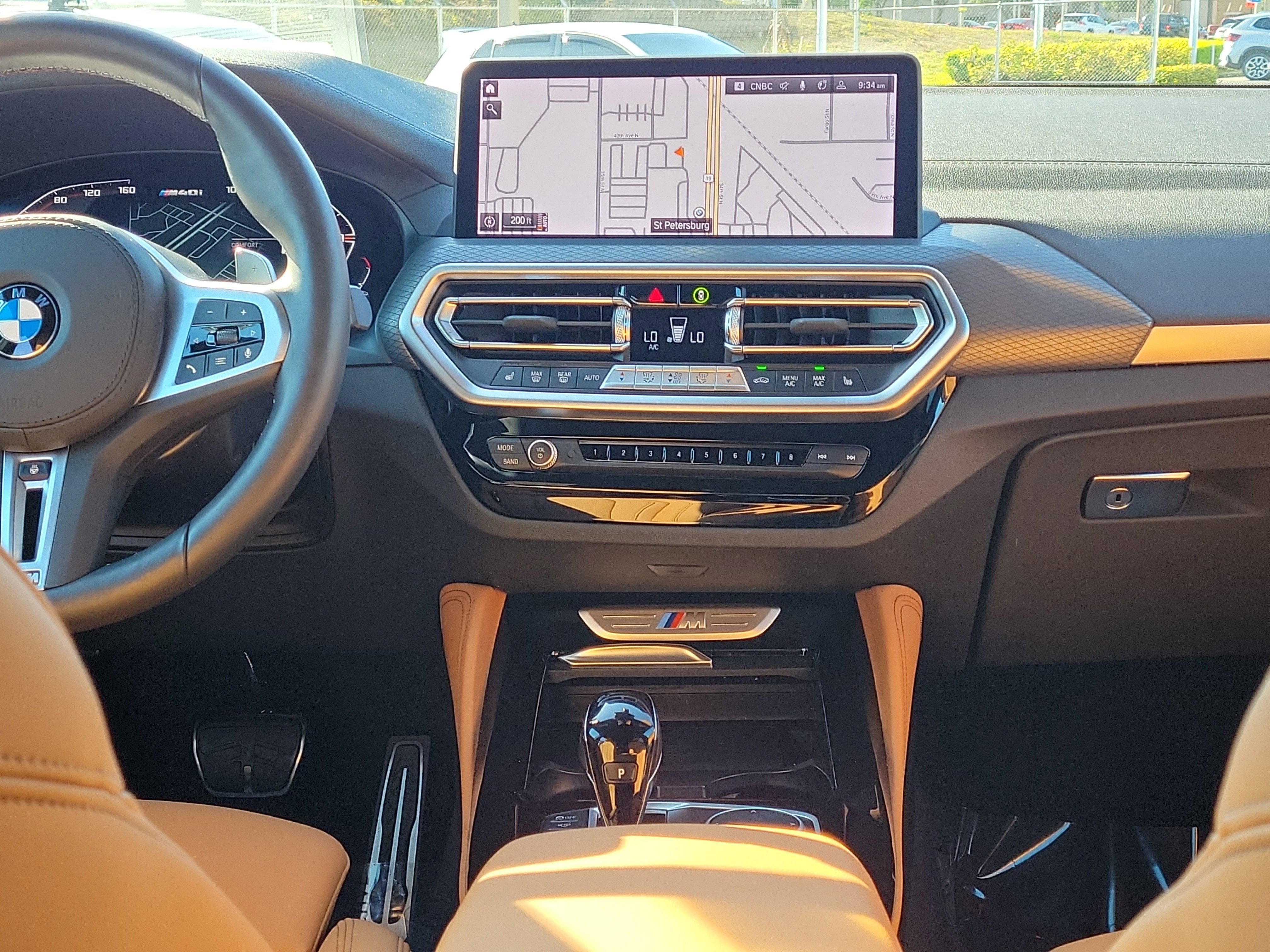 Used 2025 BMW X4 M40i image 17