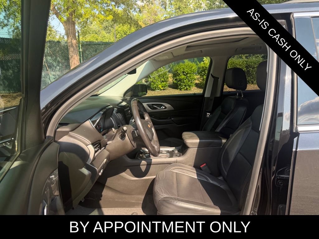 Used 2019 Chevrolet Traverse LT w/ LT Premium Package FWD image 8