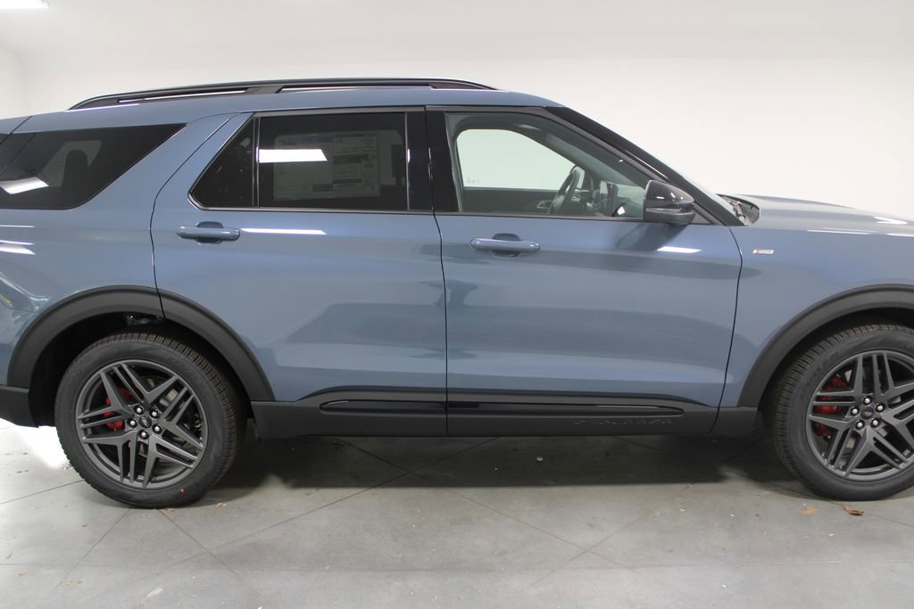 New 2026 Ford Explorer ST-Line w/ ST-Line Street Pack image 10