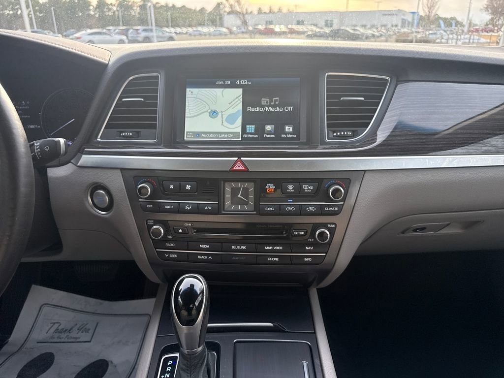 Used 2015 Hyundai Genesis 3.8 w/ Option Group 02 image 30