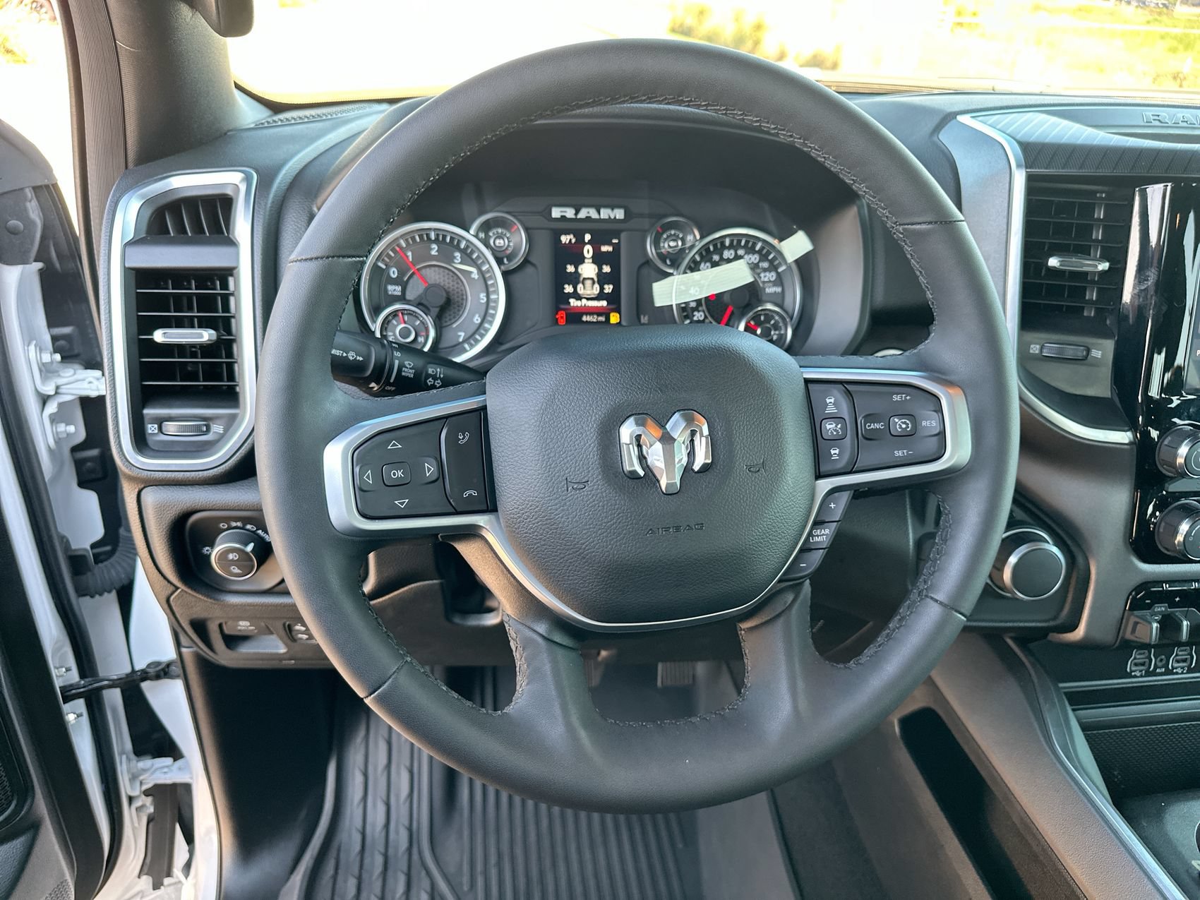 Used 2025 RAM 1500 Lone Star AWD/4WD image 14