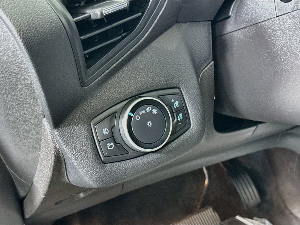 Used 2016 Ford Escape SE w/ Equipment Group 201A AWD/4WD image 10