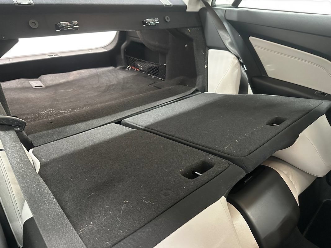 Used 2016 Mercedes-Benz E 400 4MATIC Coupe image 14