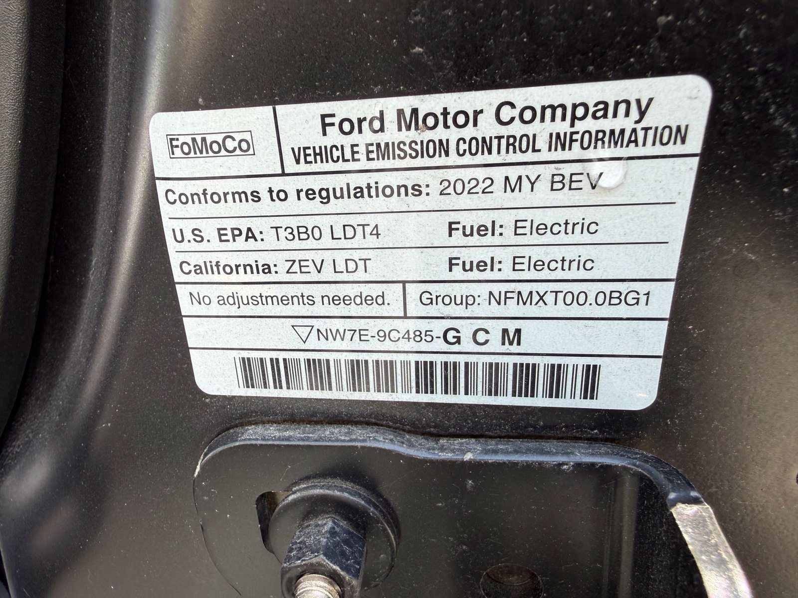 Used 2022 Ford F150 Lightning Pro AWD/4WD image 11
