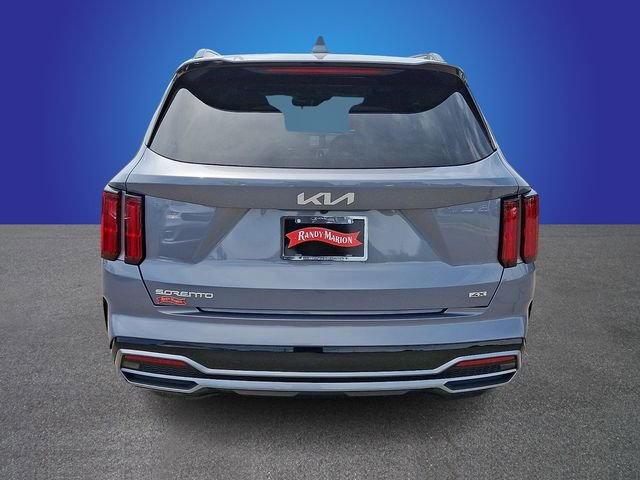 Used 2023 Kia Sorento SX image 6