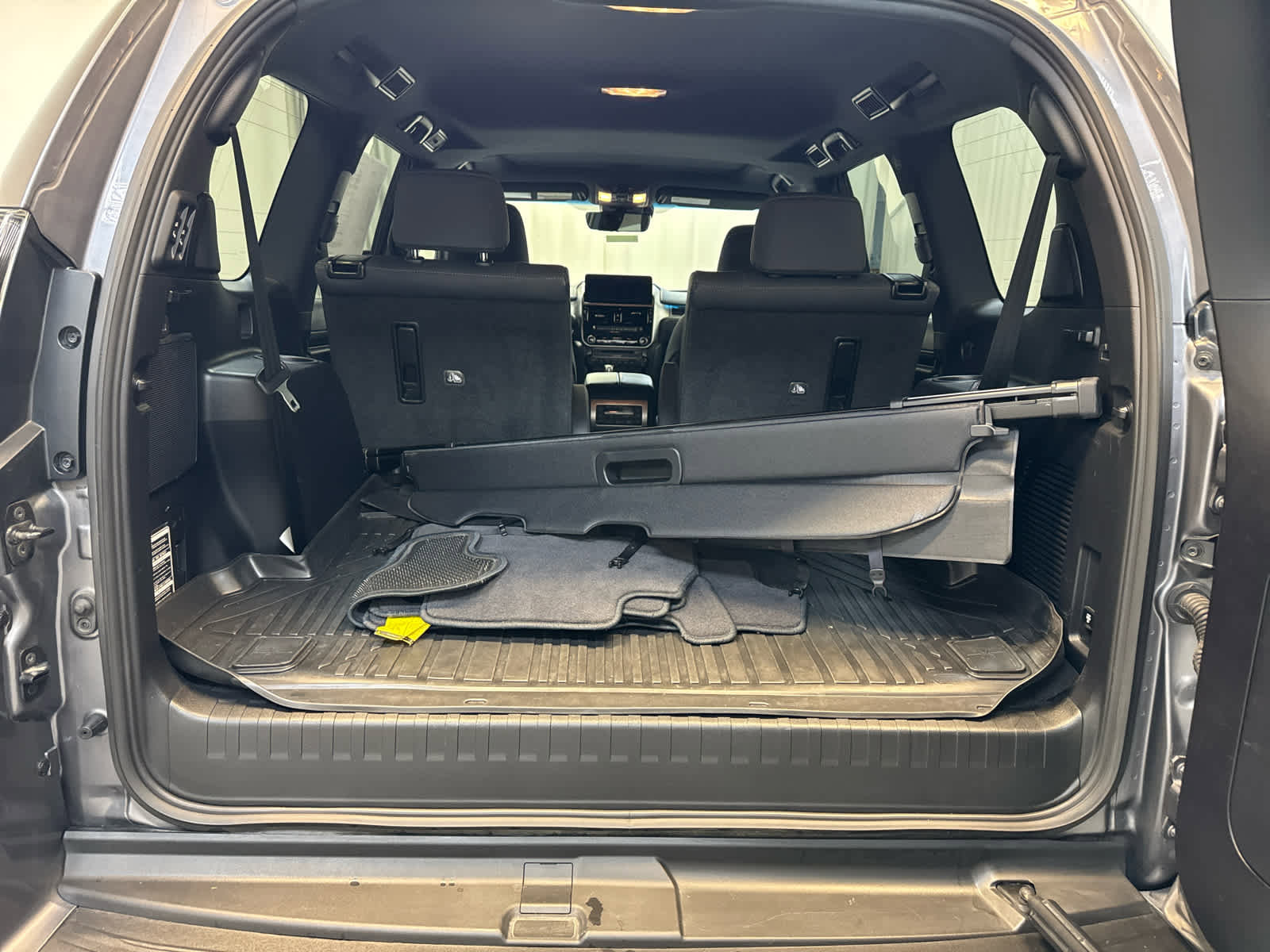 Used 2023 Lexus GX 460 Premium image 25