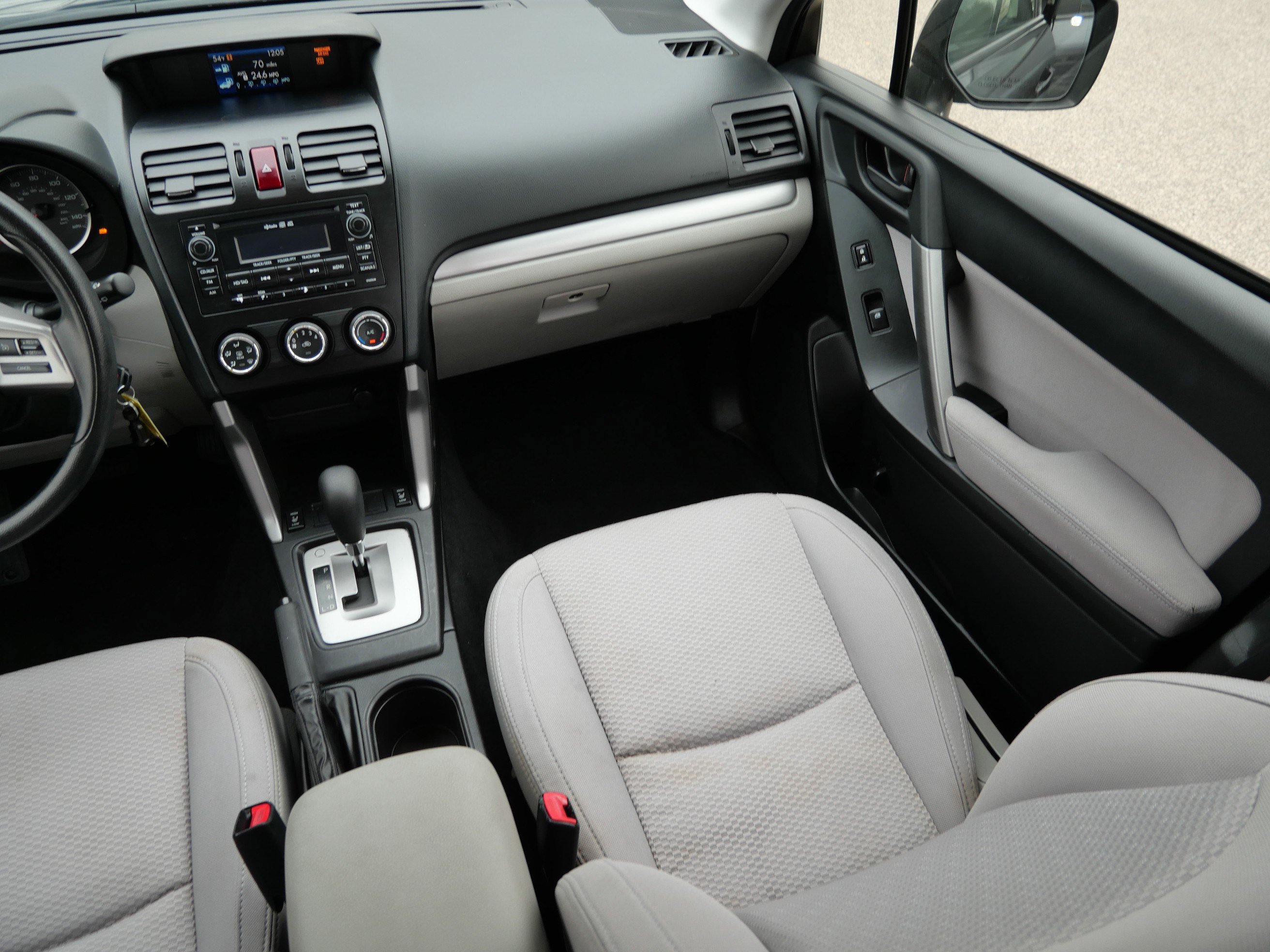 Used 2014 Subaru Forester 2.5i Premium w/ Popular Package #2 AWD/4WD image 11
