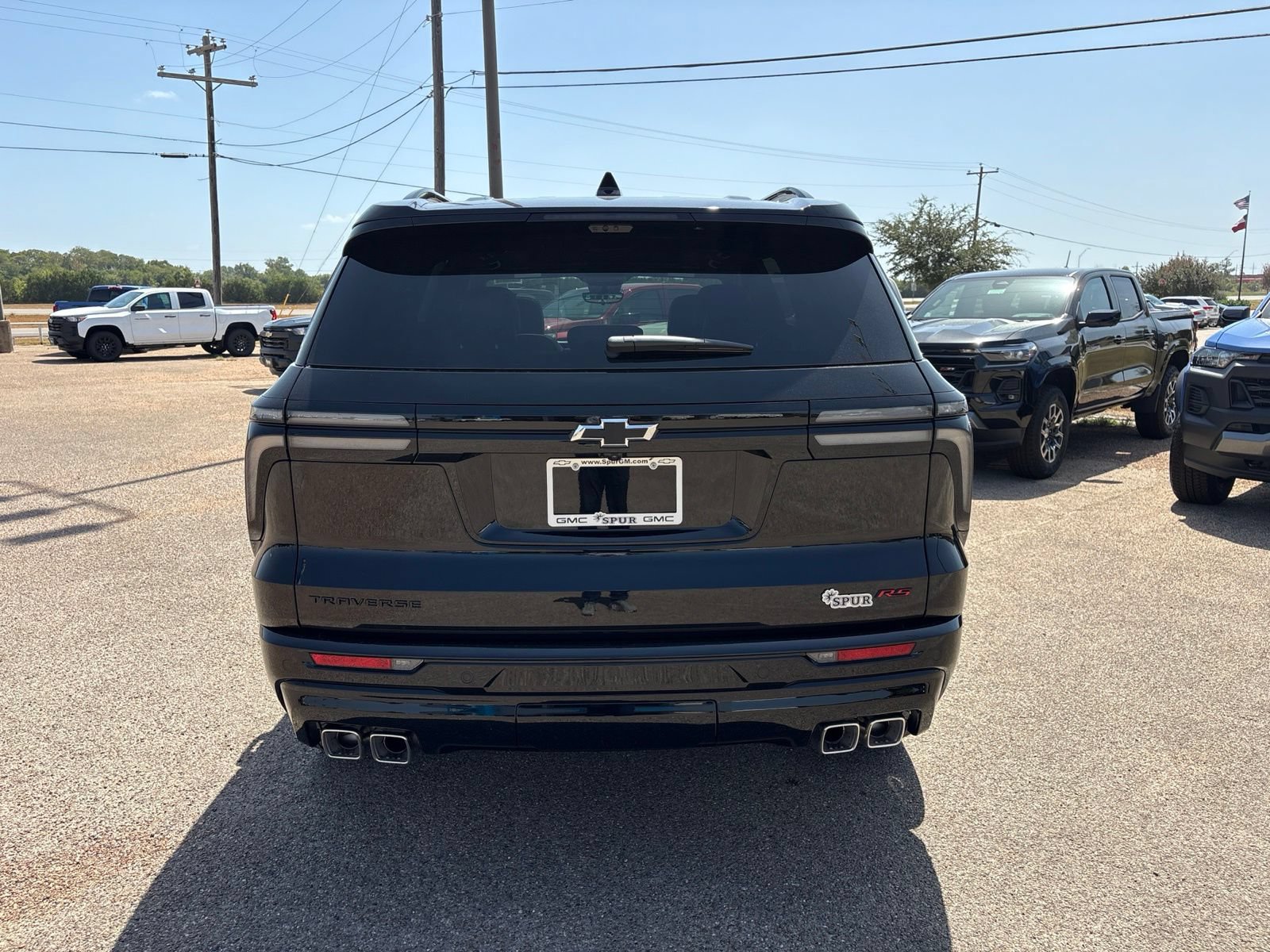New 2027 Chevrolet Traverse RS FWD image 5