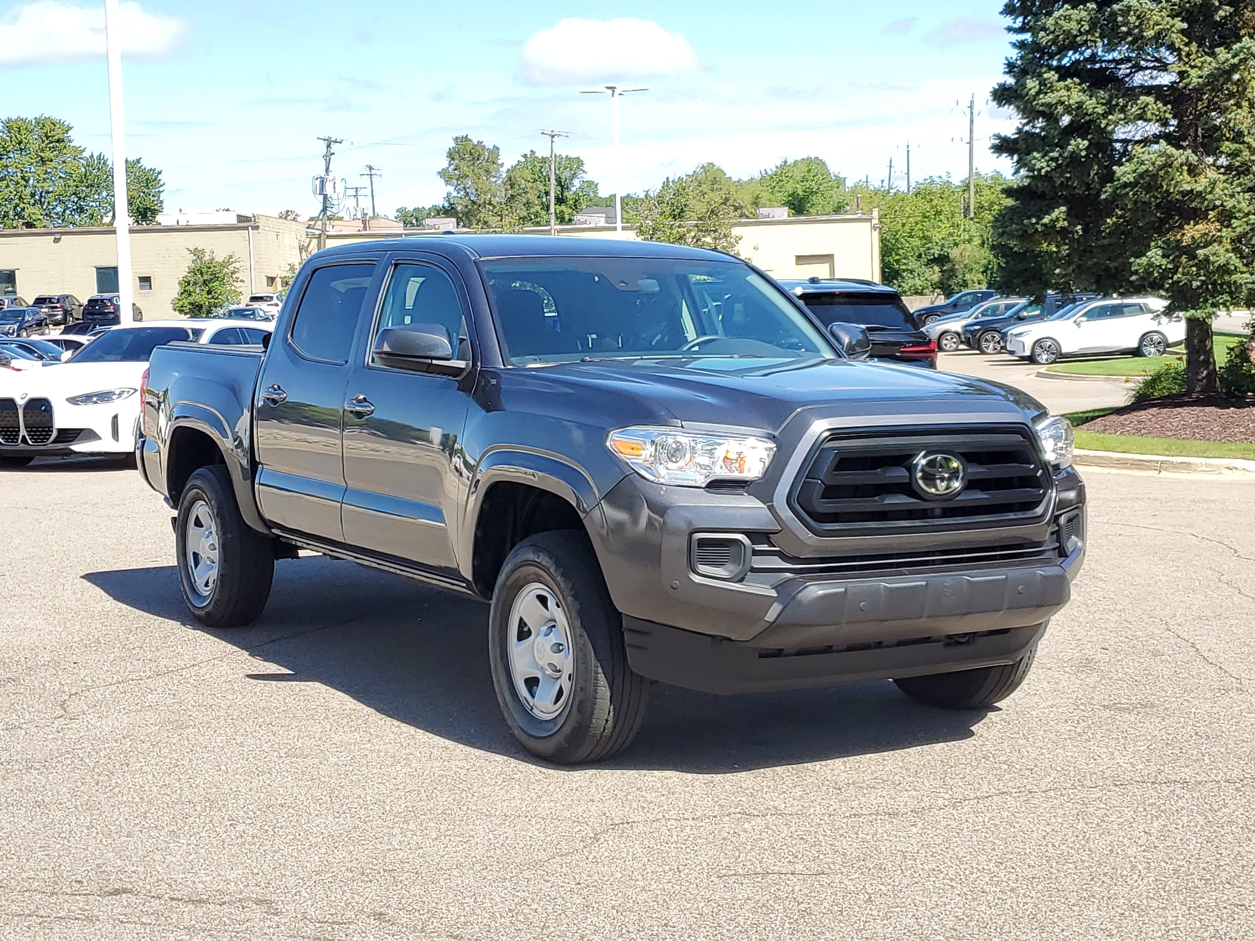 Used 2022 Toyota Tacoma SR AWD/4WD image 7