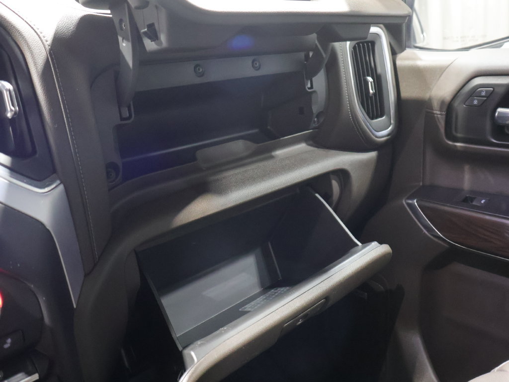 Used 2019 GMC Sierra 1500 SLT w/ SLT Premium Plus Package AWD/4WD image 31